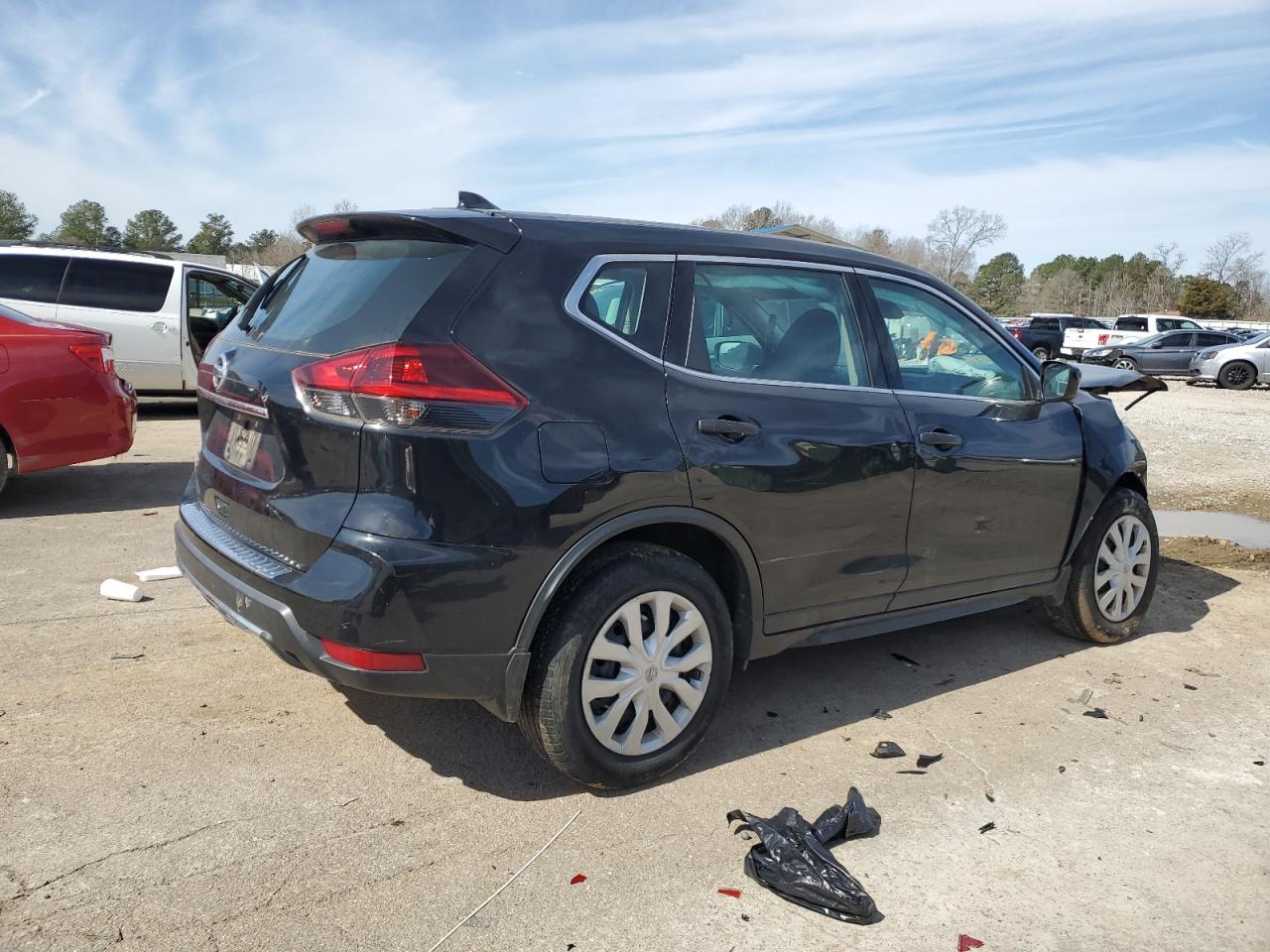 2020 Nissan Rogue VIN 5N1AT2MT4LC777954 Copart auction photo, front end / minor dent/scratches damage thumbnail 3
