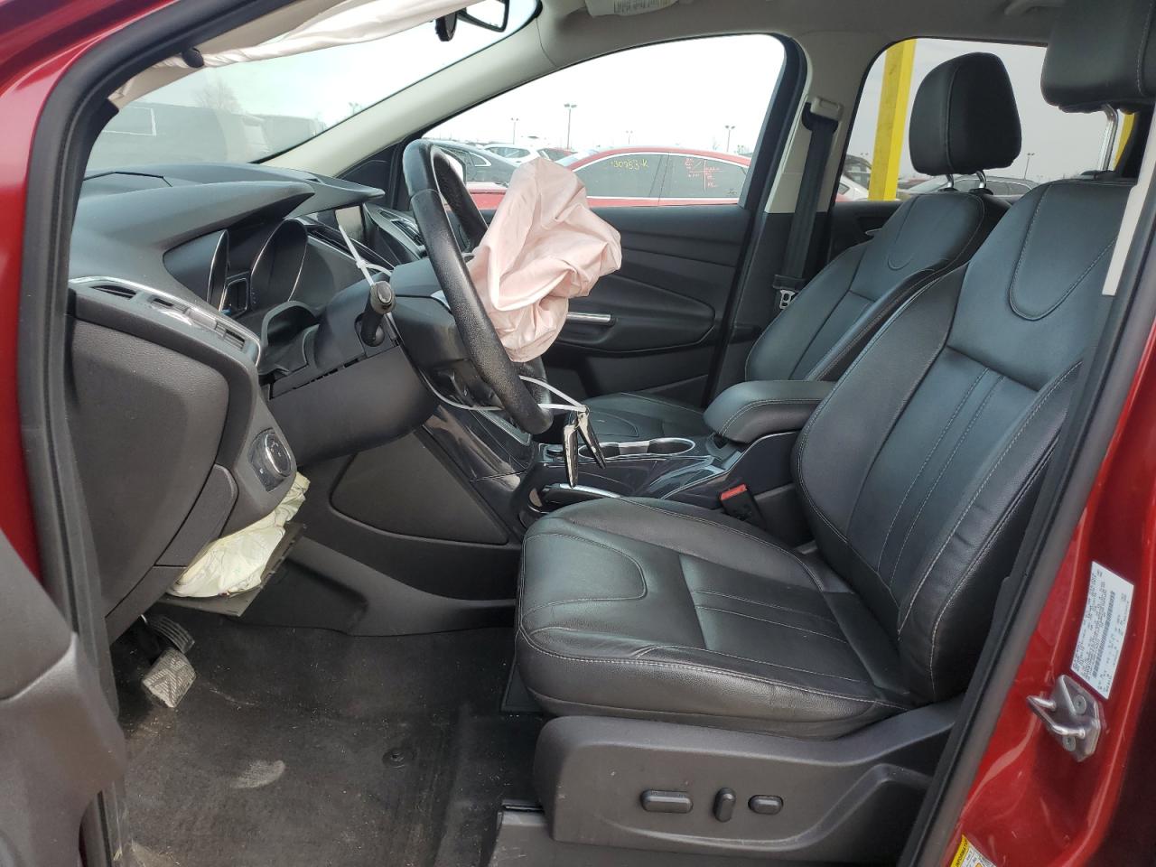 2013 Ford Escape VIN 1FMCU0J99DUC92532 Copart auction photo, front end / minor dent/scratches damage thumbnail 7