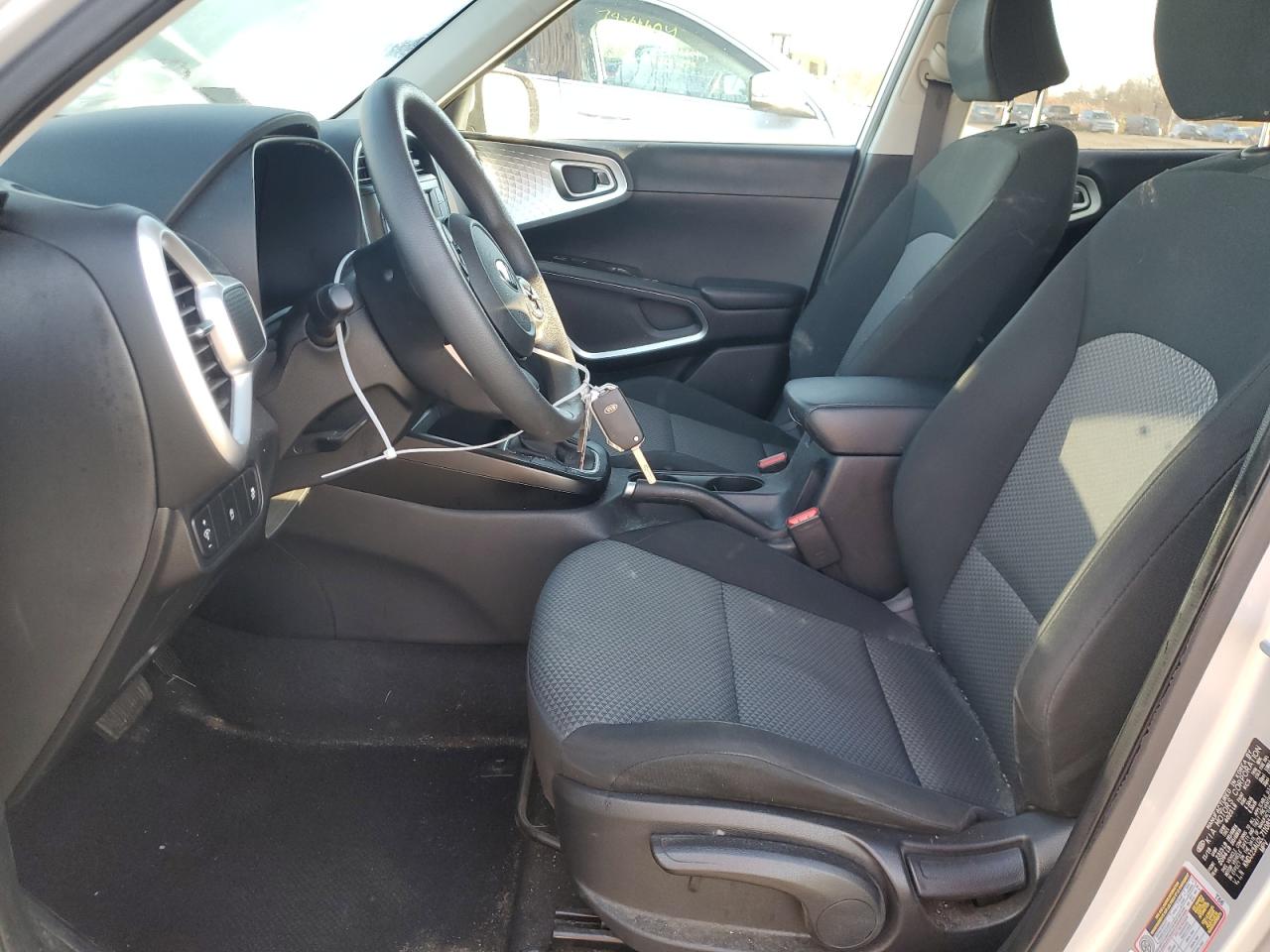2020 KIA Soul VIN KNDJ23AU2L7110853 Copart auction photo, all over / mechanical damage thumbnail 7