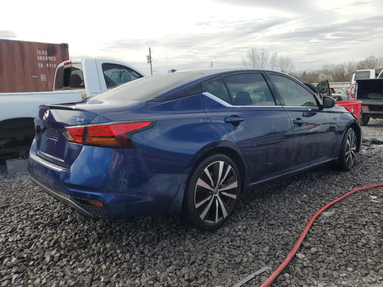 2022 Nissan Altima VIN 1N4BL4CV0NN366331 Copart auction photo, front end / side damage thumbnail 3