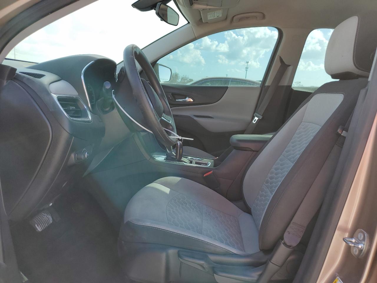 2018 Chevrolet Equinox VIN 2GNAXHEV5J6159275 Copart auction photo, front end damage thumbnail 7