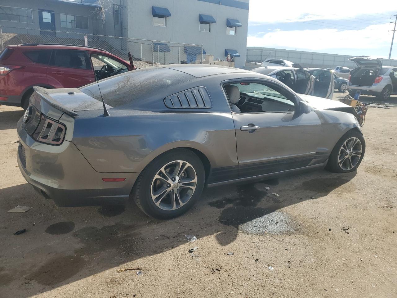 2014 Ford Mustang VIN 1ZVBP8AMXE5201870 Copart auction photo, front end damage thumbnail 3