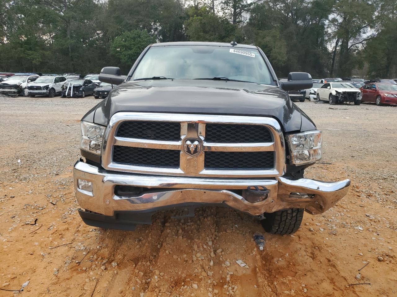 2017 RAM 2500 VIN 3C6UR5DJ3HG589034 Copart auction photo, front end / rear end damage thumbnail 5