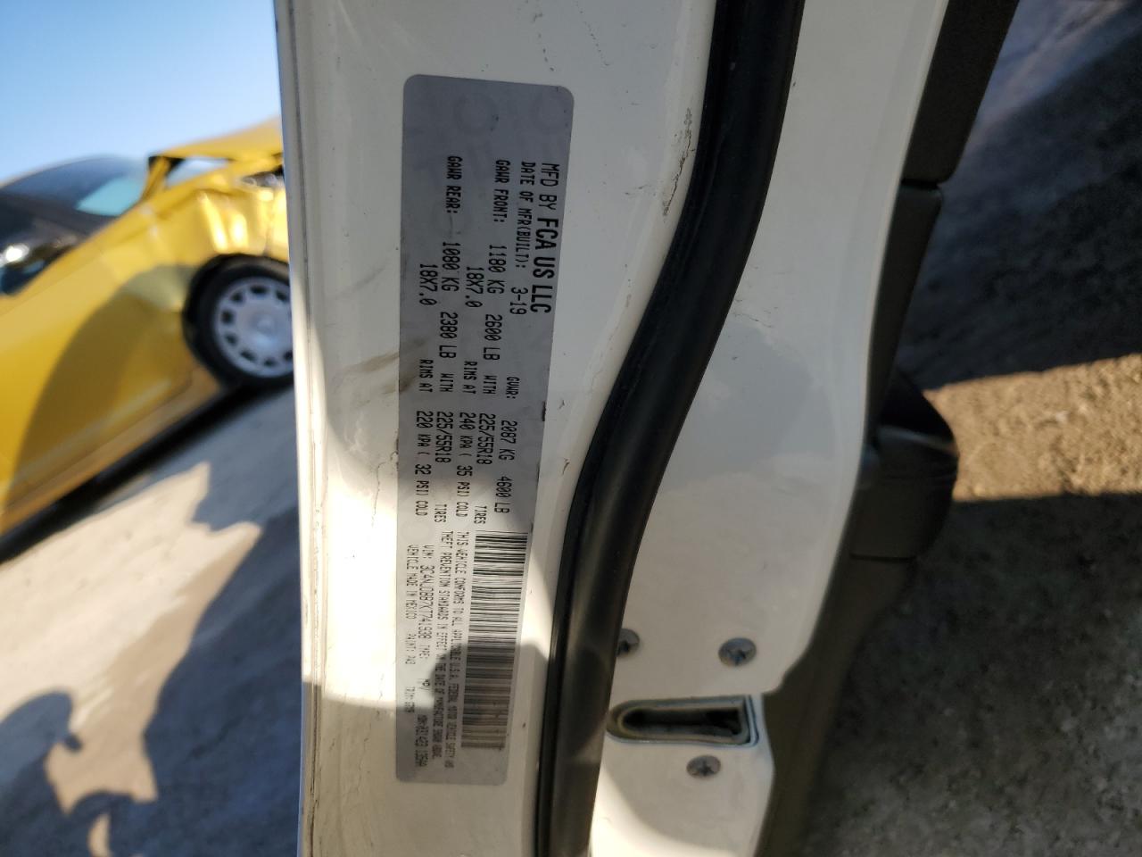 2019 Jeep Compass VIN 3C4NJDBB7KT741938 Copart auction photo, side / front end damage thumbnail 14