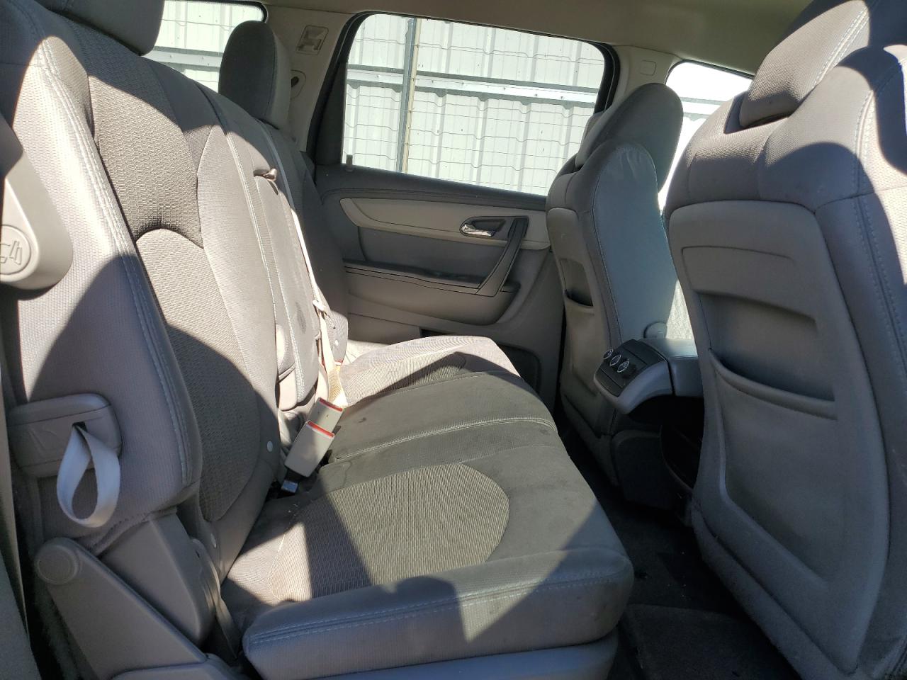 2015 Chevrolet Traverse VIN 1GNKRFED4FJ120942 Copart auction photo, minor dent/scratches damage thumbnail 11