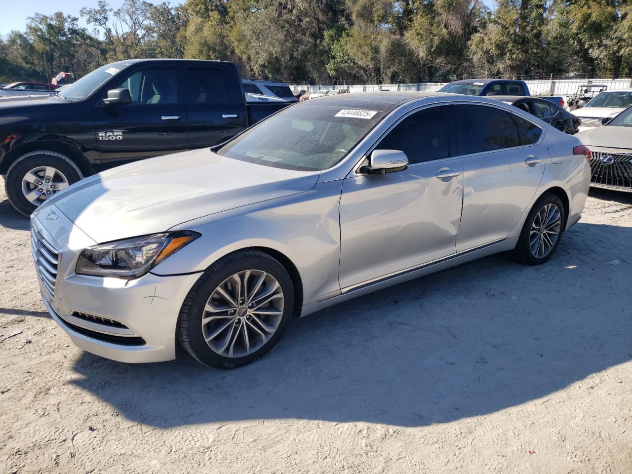 2015 Hyundai Genesis VIN KMHGN4JE5FU017259