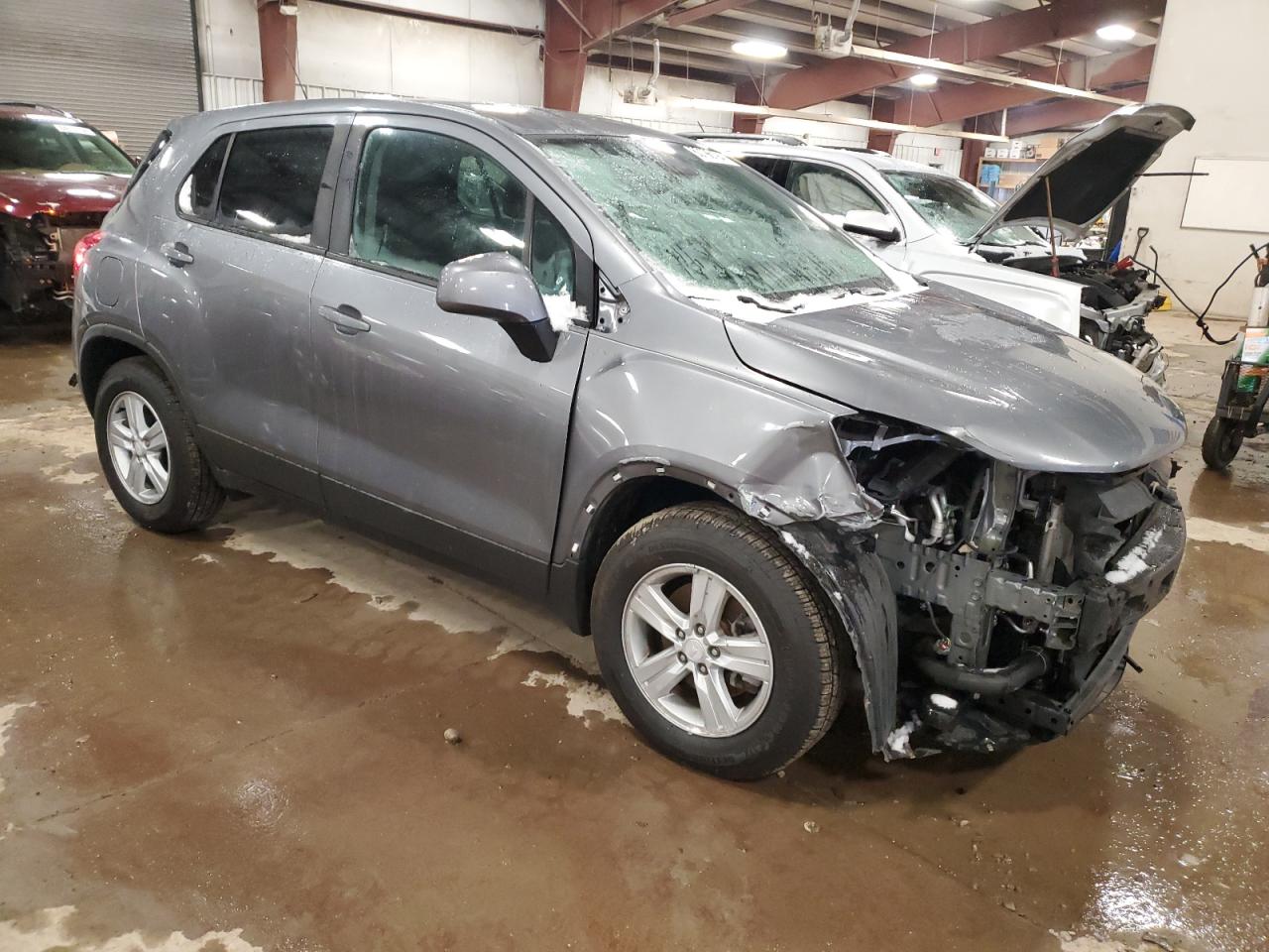 2020 Chevrolet Trax VIN 3GNCJKSBXLL161720 Copart auction photo, front end damage thumbnail 4