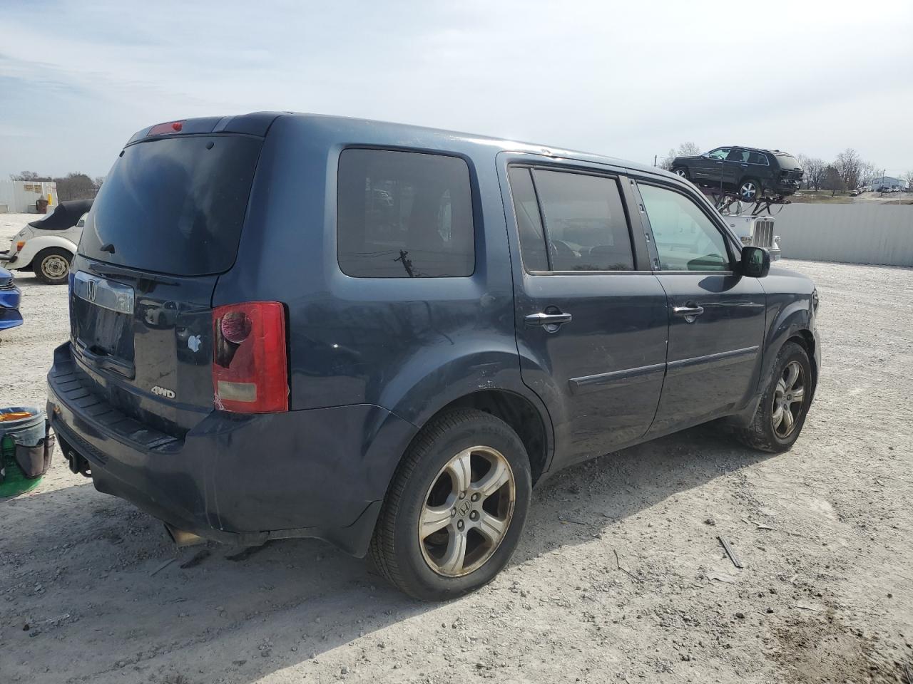 2012 Honda Pilot VIN 5FNYF4H4XCB046120 Copart auction photo, front end / rear end damage thumbnail 3