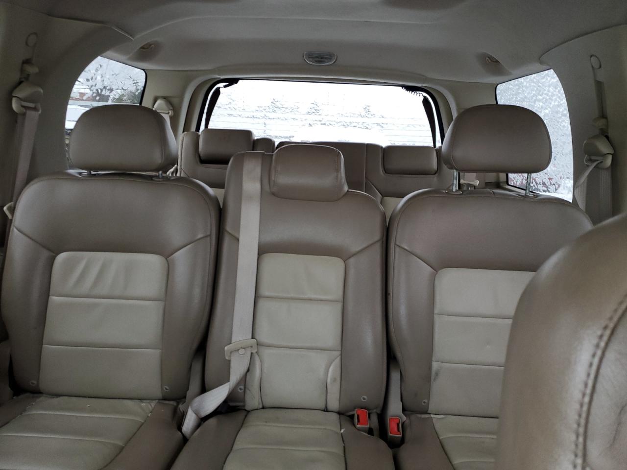 2006 Ford Expedition VIN 1FMFU18516LA48596 Copart auction photo, front end / minor dent/scratches damage thumbnail 10