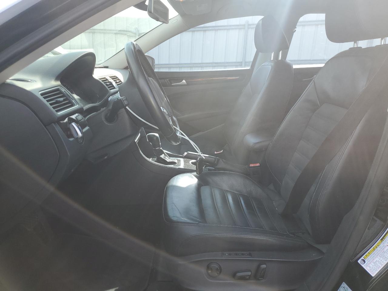 2014 Volkswagen Passat VIN 1VWCT7A38EC061749 Copart auction photo, front end damage thumbnail 7