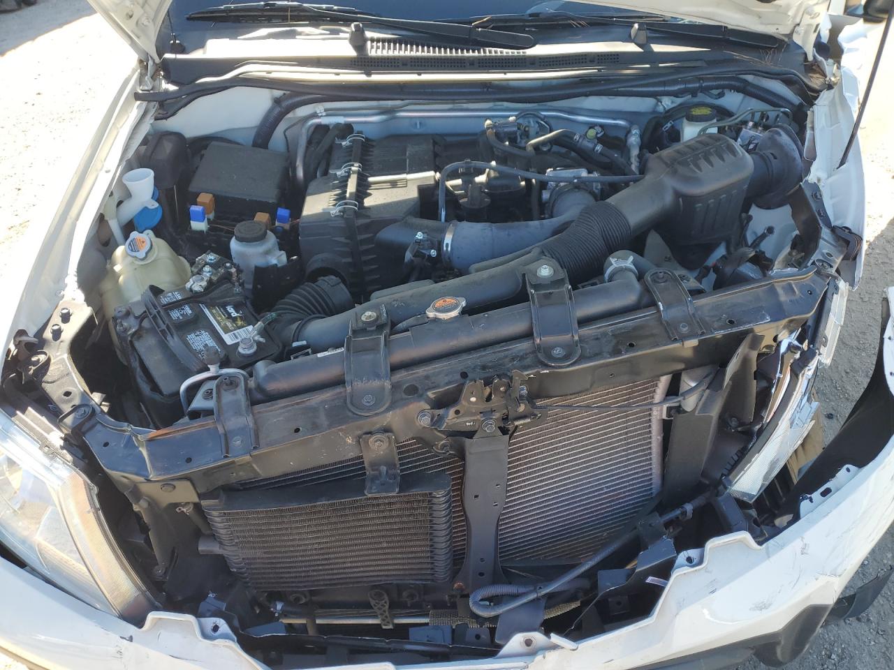 2018 Nissan Navara (Frontier) VIN 1N6BD0CT5JN739210 Copart auction photo, front end / side damage thumbnail 11
