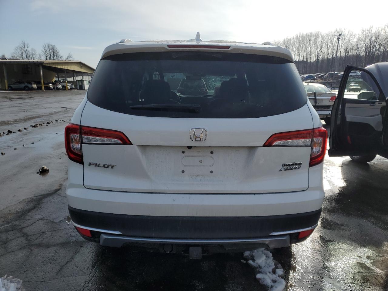 2021 Honda Pilot VIN 5FNYF6H94MB067053 Copart auction photo, front end / minor dent/scratches damage thumbnail 6