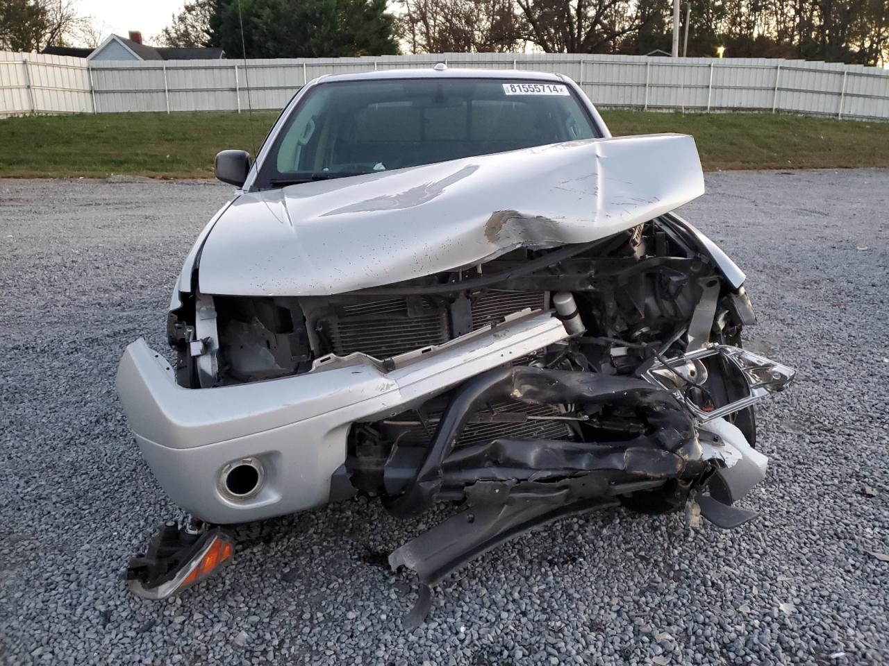 2016 Nissan Navara (Frontier) VIN 1N6AD0ER9GN784754 Copart auction photo, front end damage thumbnail 5