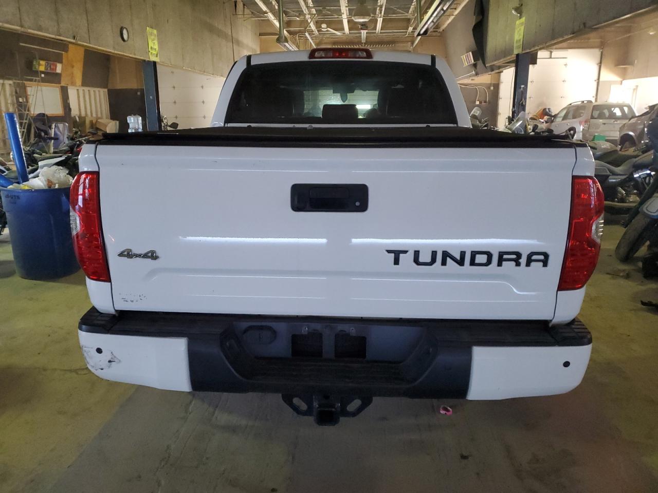2019 Toyota Tundra VIN 5TFAY5F15KX798239 Copart auction photo, front end / side damage thumbnail 6