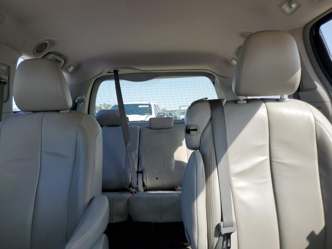 2012 Toyota Sienna VIN 5TDYK3DC0CS279356 Copart auction photo, front end / minor dent/scratches damage thumbnail 10