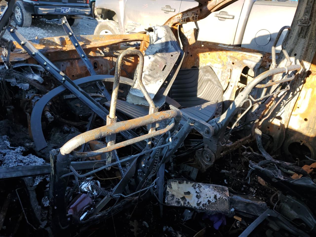 2022 Honda Pilot VIN 5FNYF6H26NB078446 Copart auction photo, burn damage thumbnail 8