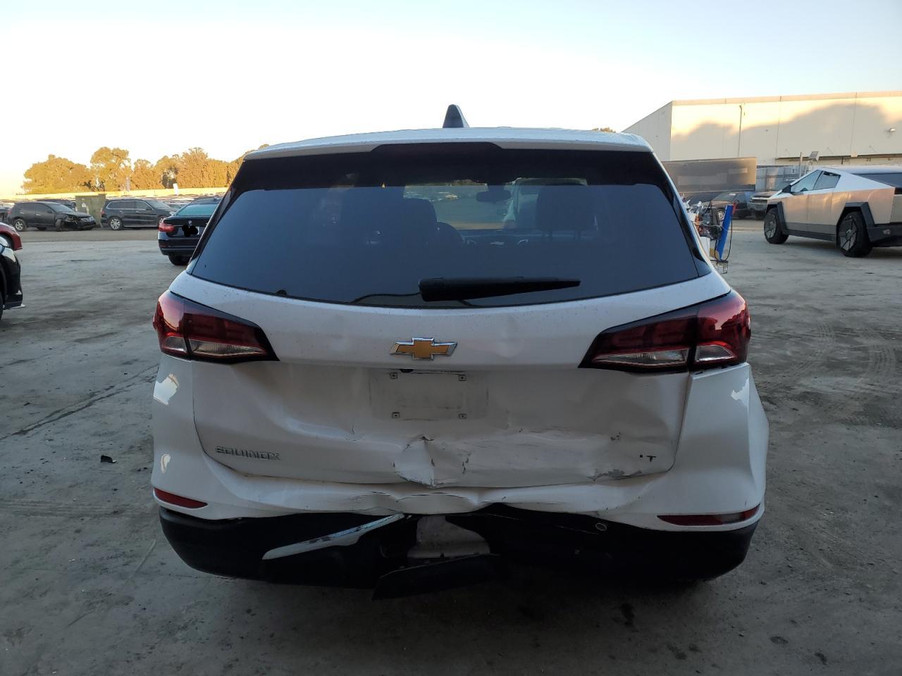 2022 Chevrolet Equinox VIN 3GNAXKEV7NL303293 Copart auction photo, rear end / front end damage thumbnail 6