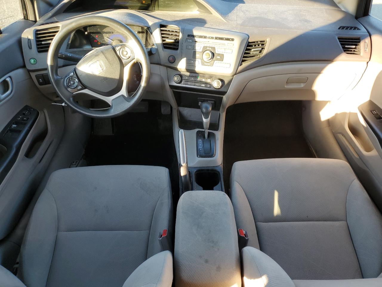 2012 Honda Civic VIN 2HGFB2F56CH565437 Copart auction photo, front end / minor dent/scratches damage thumbnail 8