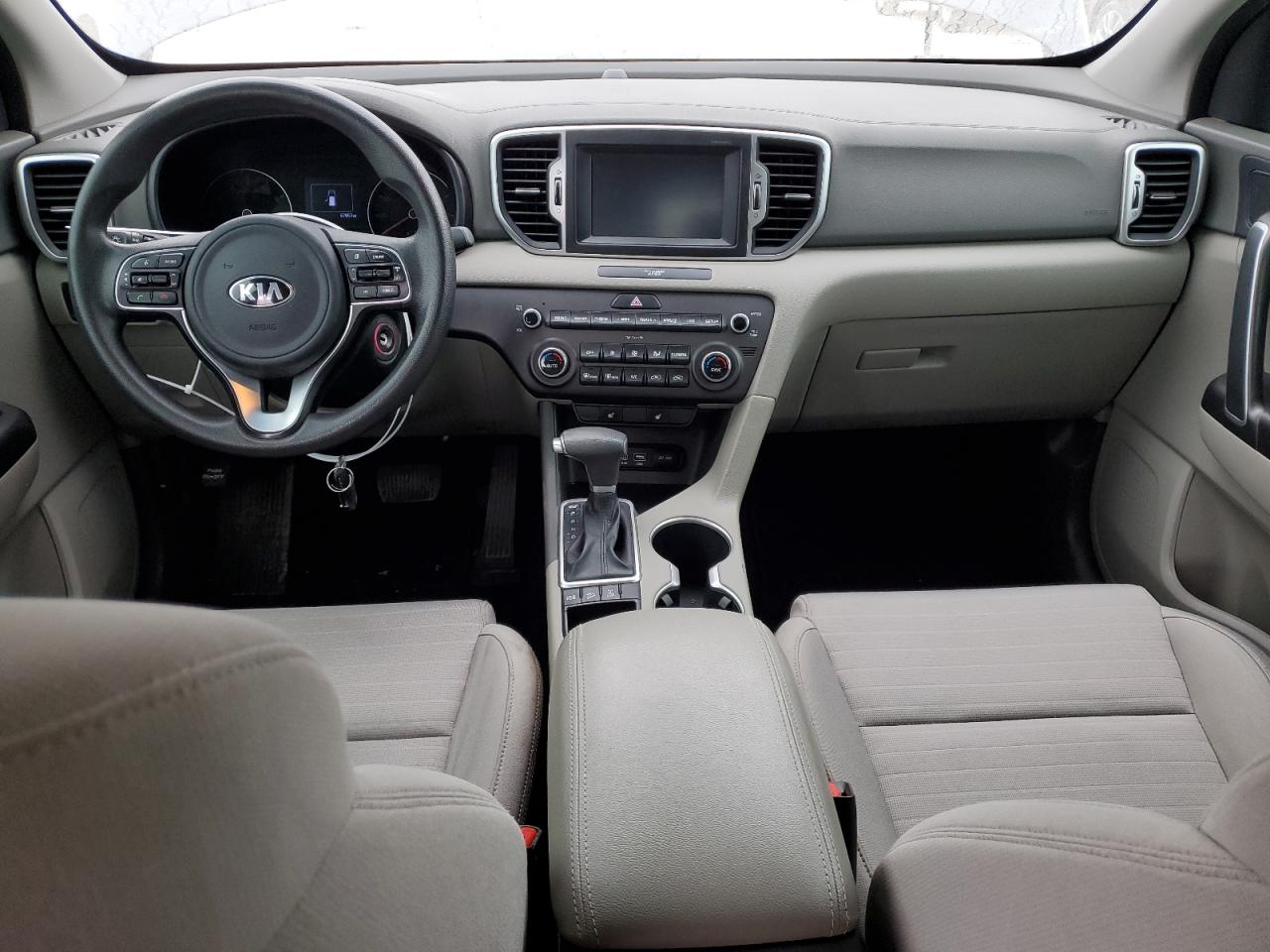 2019 KIA Sportage VIN KNDPMCAC8K7559884 Copart auction photo, mechanical / front end damage thumbnail 8