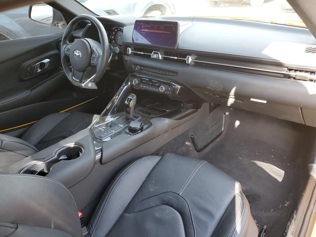 2022 Toyota Supra VIN WZ1DB0C03NW052820 Copart auction photo, side / rear end damage thumbnail 8