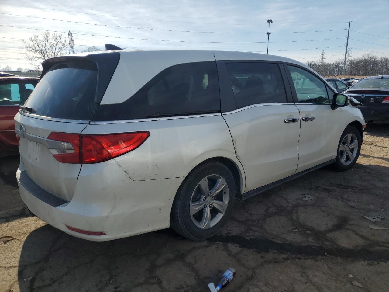 2018 Honda Odyssey VIN 5FNRL6H71JB034504 Copart auction photo, front end / rear end damage thumbnail 3