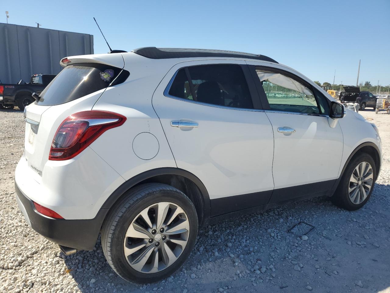 2017 Buick Encore VIN KL4CJESB7HB070191 Copart auction photo, side / minor dent/scratches damage thumbnail 3
