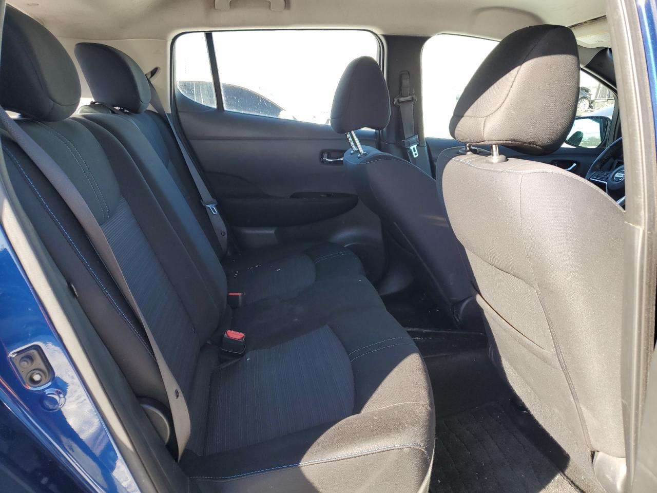 2018 Nissan Leaf VIN 1N4AZ1CP7JC308670 Copart auction photo, rear end / front end damage thumbnail 10