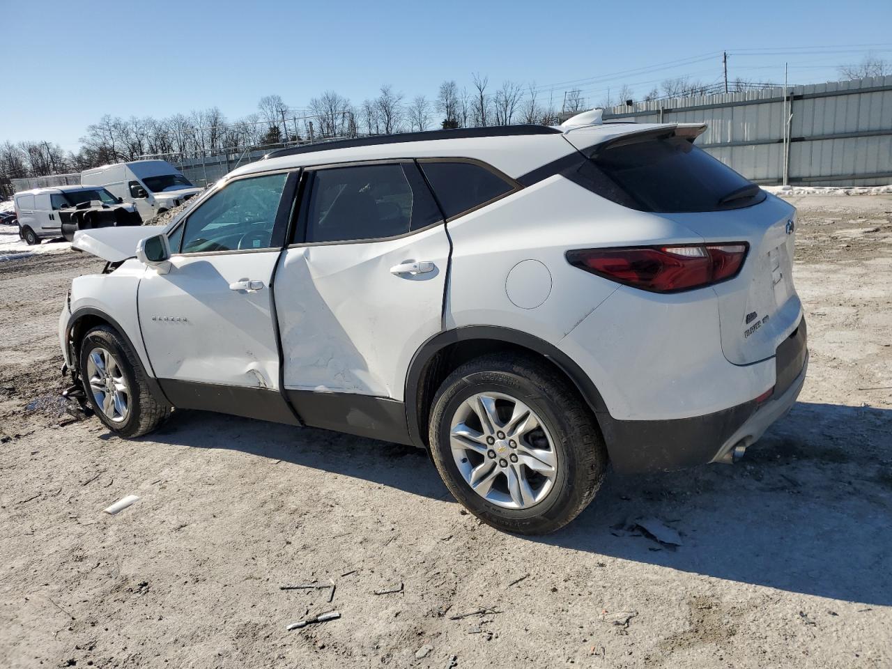 2019 Chevrolet Blazer VIN 3GNKBGRS0KS682185 Copart auction photo, front end / side damage thumbnail 2
