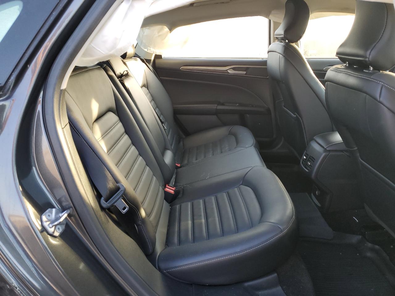 2018 Ford Fusion VIN 3FA6P0HD8JR210141 Copart auction photo, rear end damage thumbnail 10