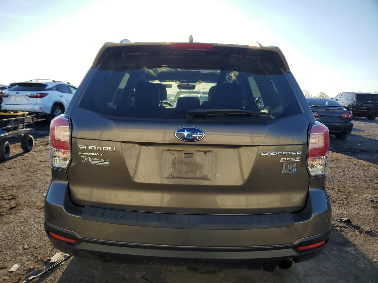 2017 Subaru Forester VIN JF2SJATC5HH418411 Copart auction photo, front end / side damage thumbnail 6