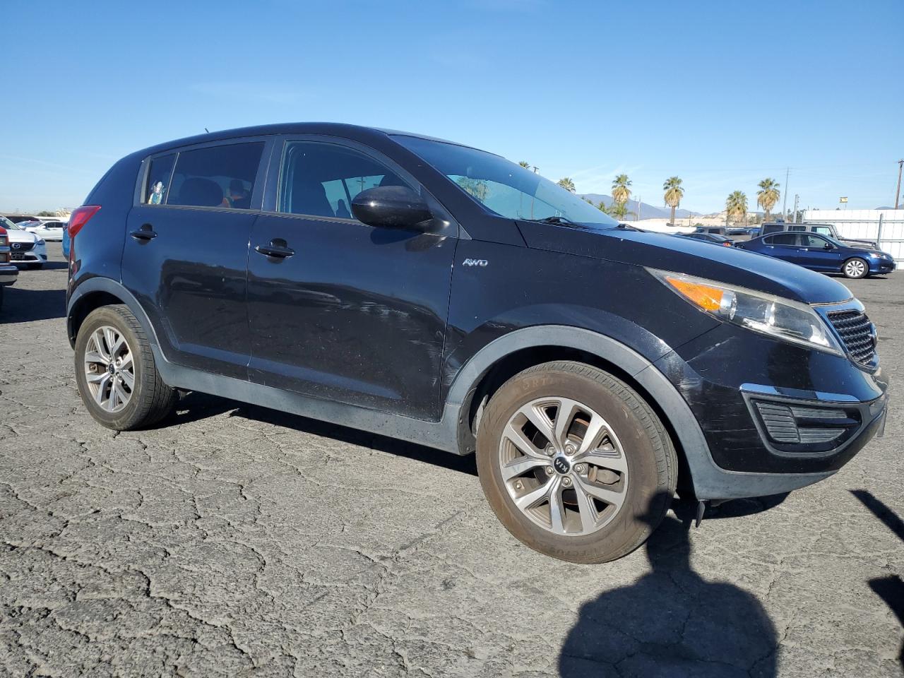 2014 KIA Sportage VIN KNDPBCAC5E7559805 Copart auction photo, side damage thumbnail 4