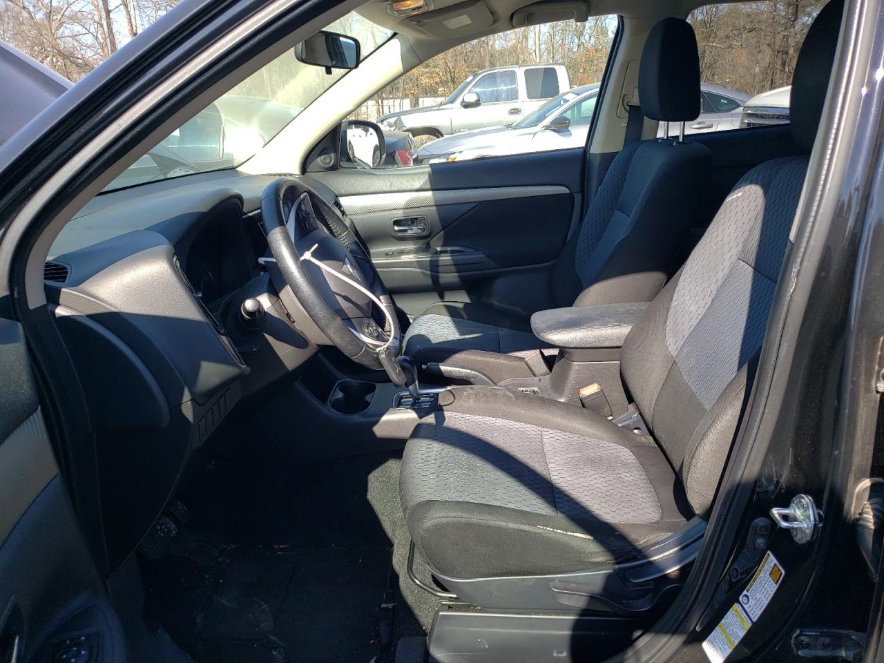 2014 Mitsubishi Outlander VIN JA4AD3A30EZ008924 Copart auction photo, front end / side damage thumbnail 7