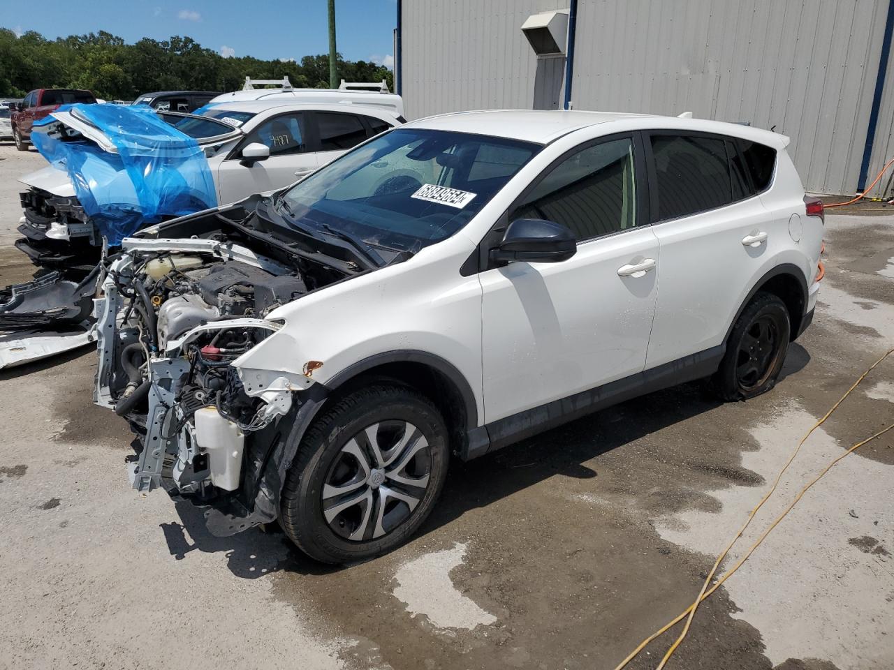 2017 Toyota RAV 4 VIN JTMZFREV9HJ717503