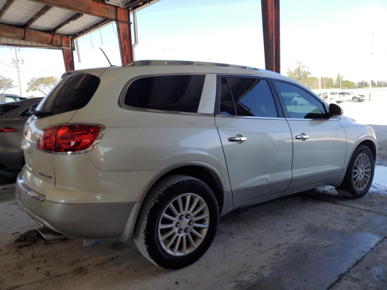 2012 Buick Enclave VIN 5GAKRCED0CJ285794 Copart auction photo, minor dent/scratches damage thumbnail 3