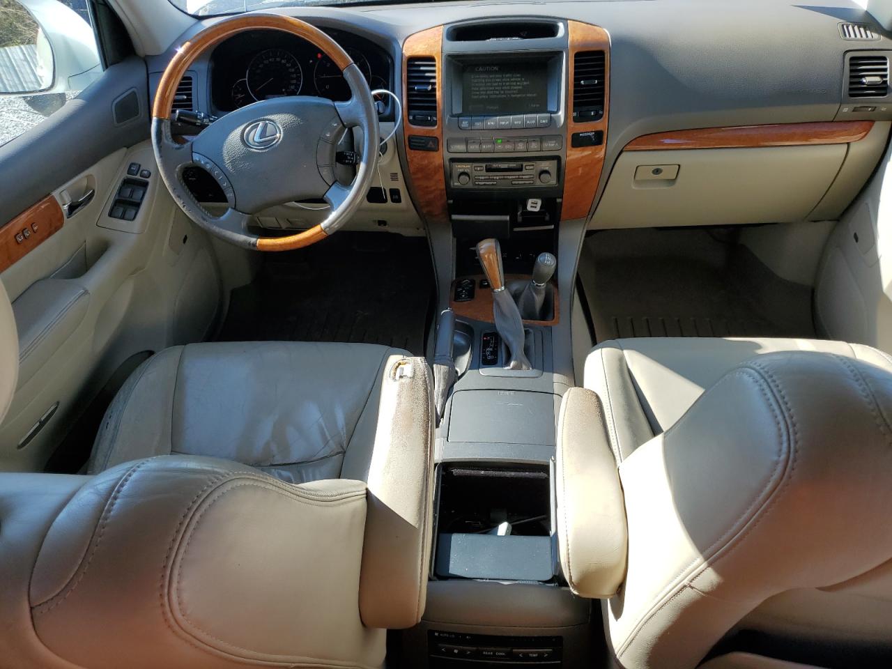 2005 Lexus GX VIN JTJBT20X250094590 Copart auction photo, front end / minor dent/scratches damage thumbnail 8