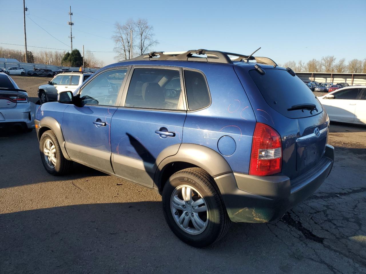 2008 Hyundai Tucson VIN KM8JN72D08U812722 Copart auction photo, side / front end damage thumbnail 2
