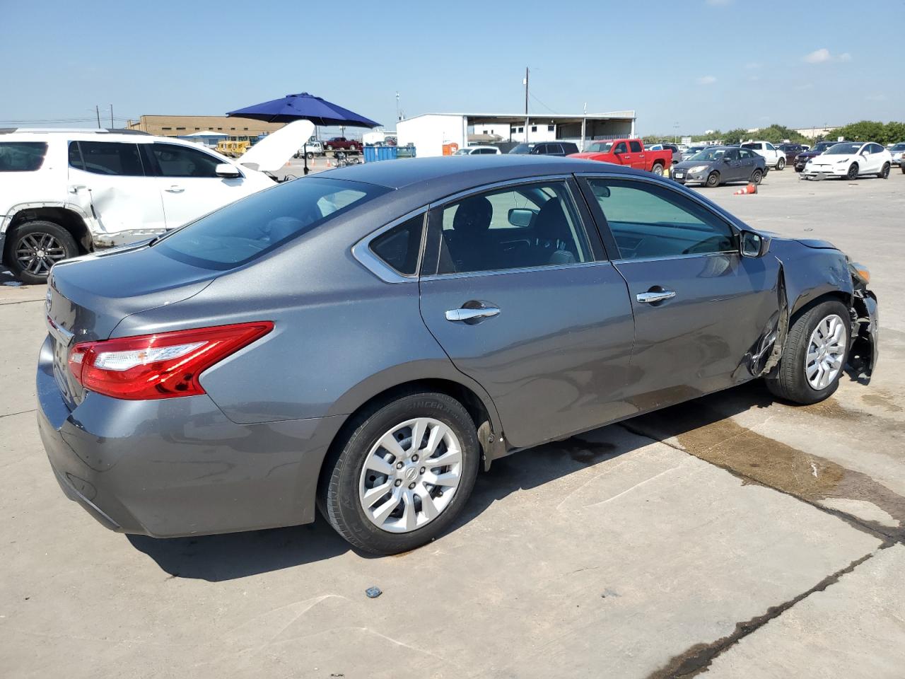 2016 Nissan Altima VIN 1N4AL3AP1GC173212 Copart auction photo, front end damage thumbnail 3