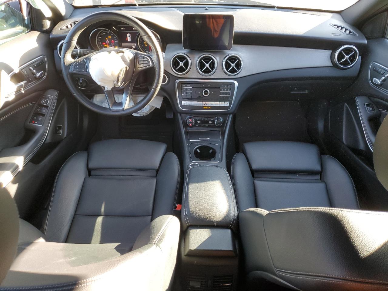2020 Mercedes-Benz GLA-klasse VIN WDCTG4GB1LU025827 Copart auction photo, front end / minor dent/scratches damage thumbnail 8