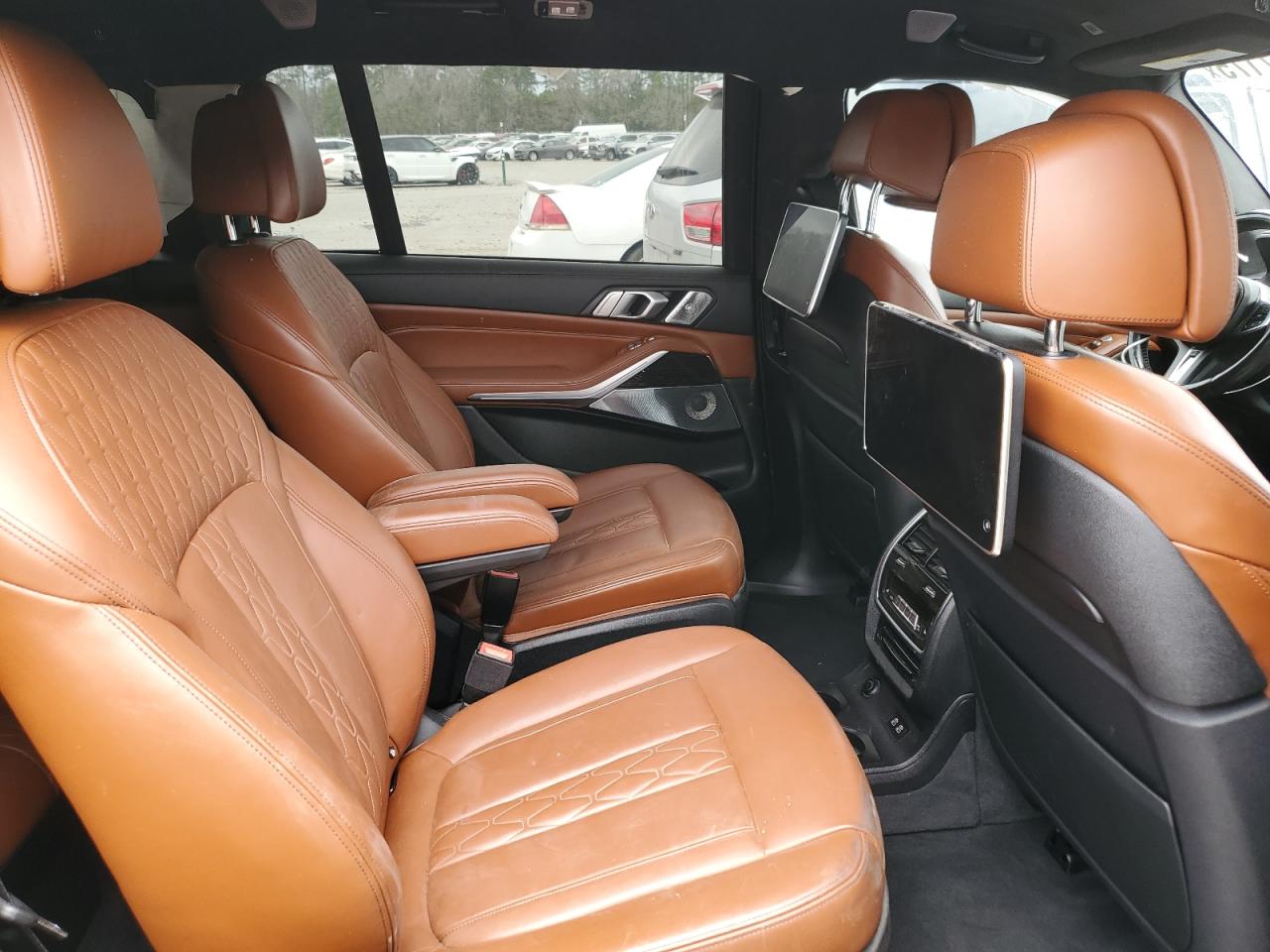 2023 BMW X7 VIN 5UXCX4C50KLB39488 Copart auction photo, front end damage thumbnail 11