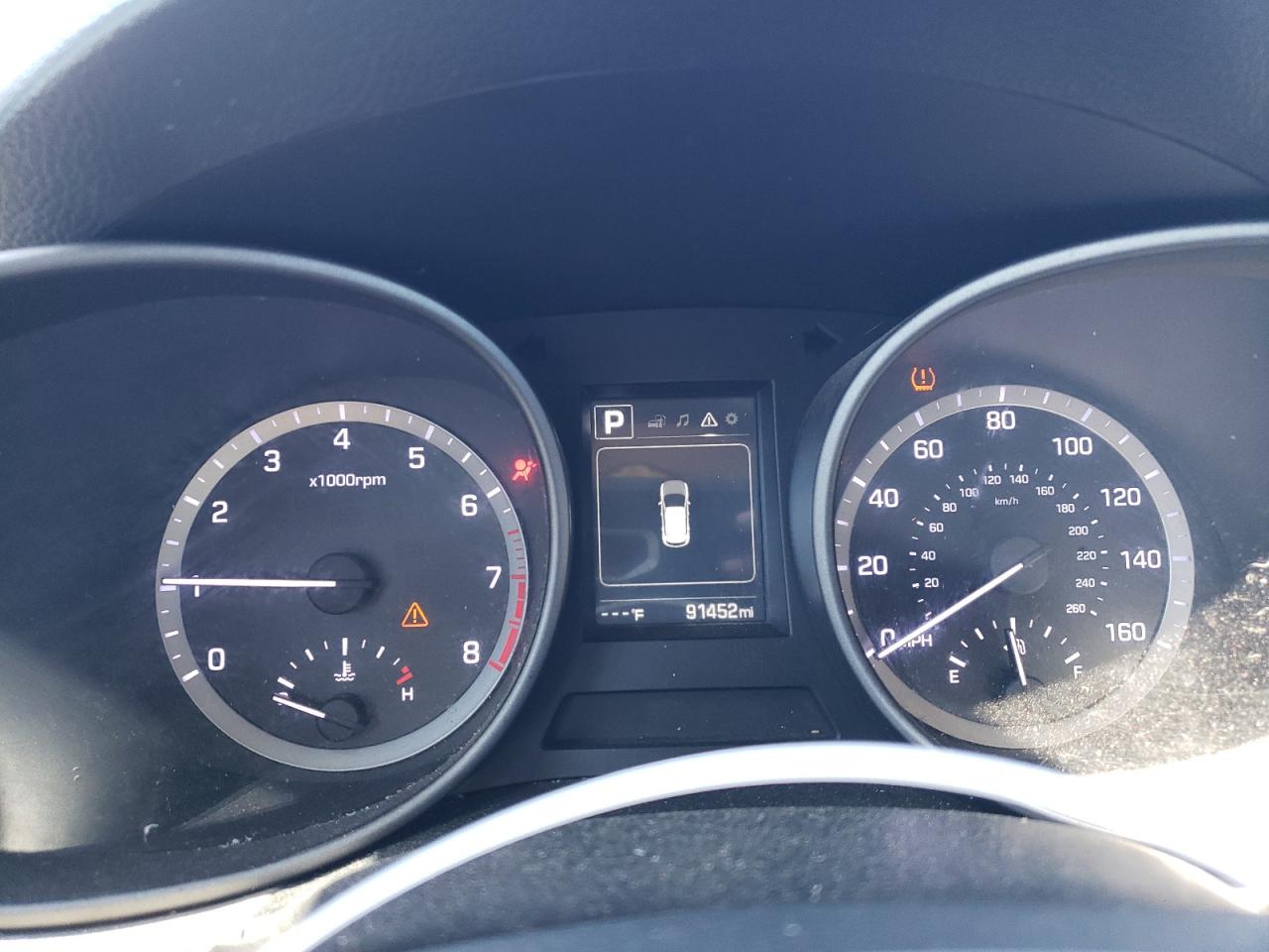 2018 Hyundai Santa Fe VIN 5NMZT3LB0JH073609 Copart auction photo, front end / side damage thumbnail 9