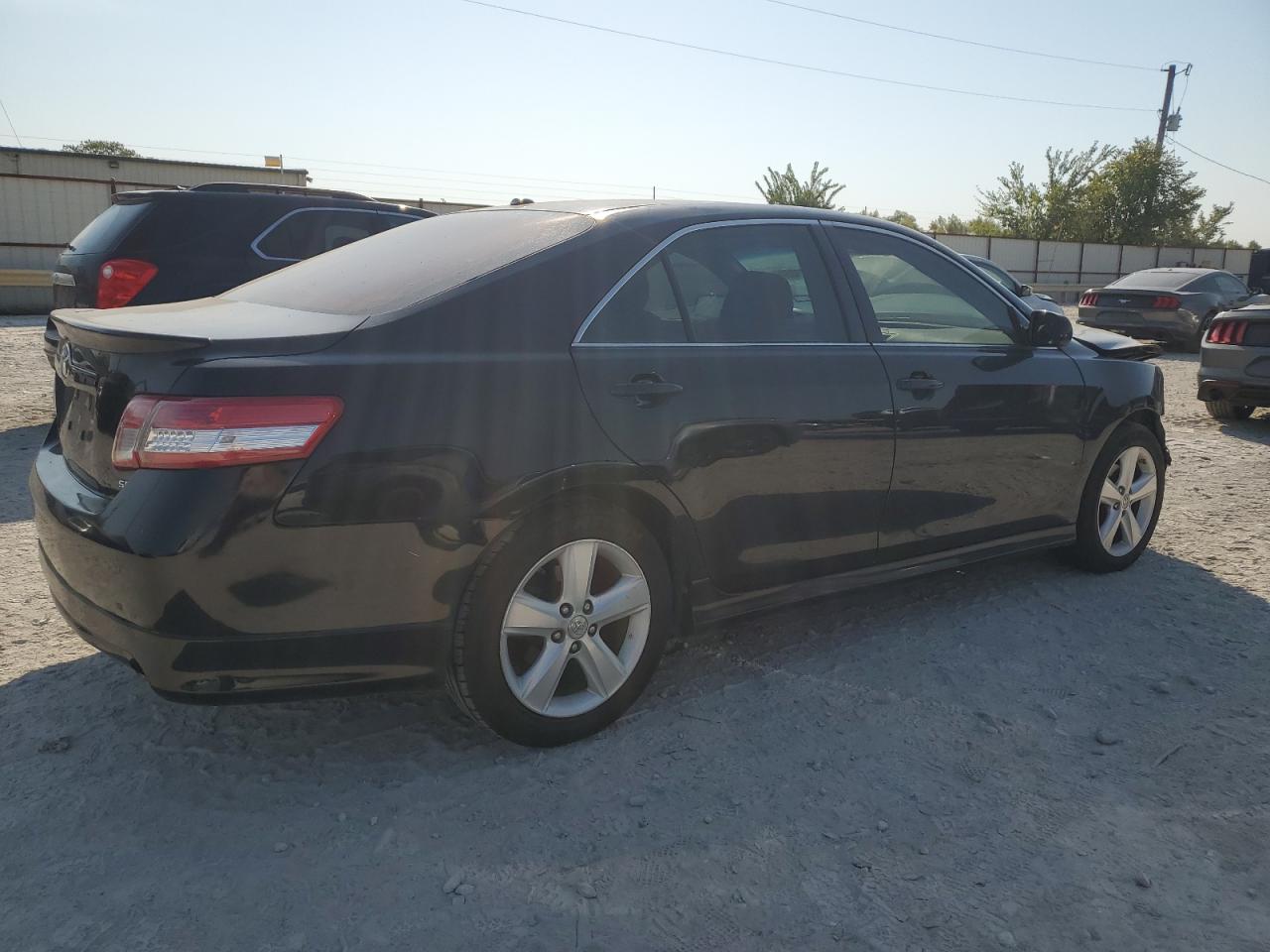 2011 Toyota Camry VIN 4T1BF3EK7BU156563 Copart auction photo, front end / side damage thumbnail 3