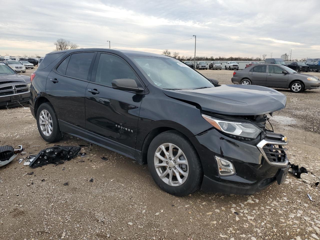 2019 Chevrolet Equinox VIN 3GNAXHEV1KL349569 Copart auction photo, front end damage thumbnail 4