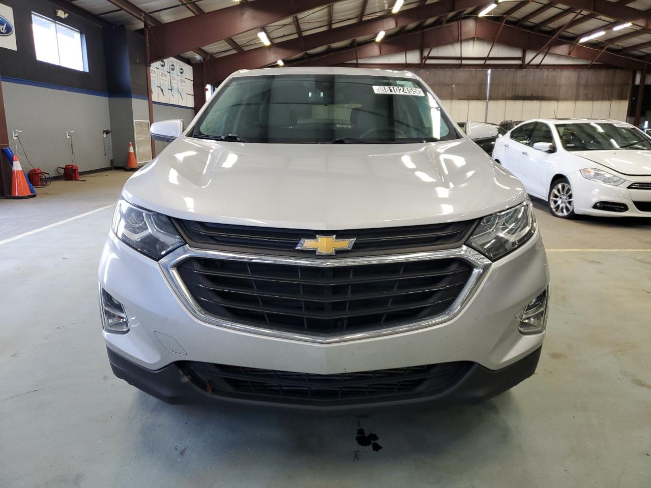 2020 Chevrolet Equinox VIN 2GNAXTEV3L6173472 Copart auction photo, mechanical / minor dent/scratches damage thumbnail 5