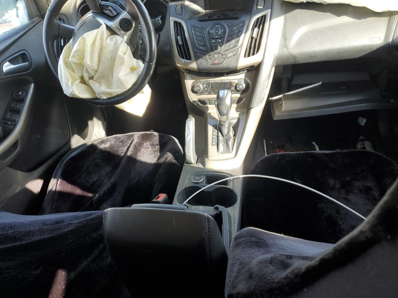 2012 Ford Focus VIN 1FAHP3M29CL154534 Copart auction photo, front end damage thumbnail 8