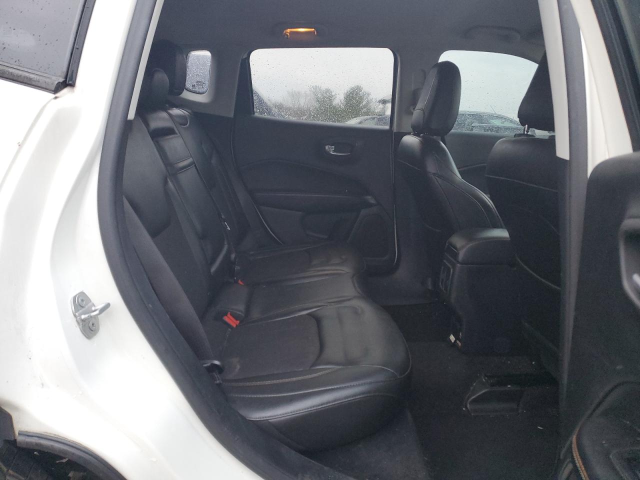 2018 Jeep Compass VIN 3C4NJDBB9JT331544 Copart auction photo, side / rear end damage thumbnail 12