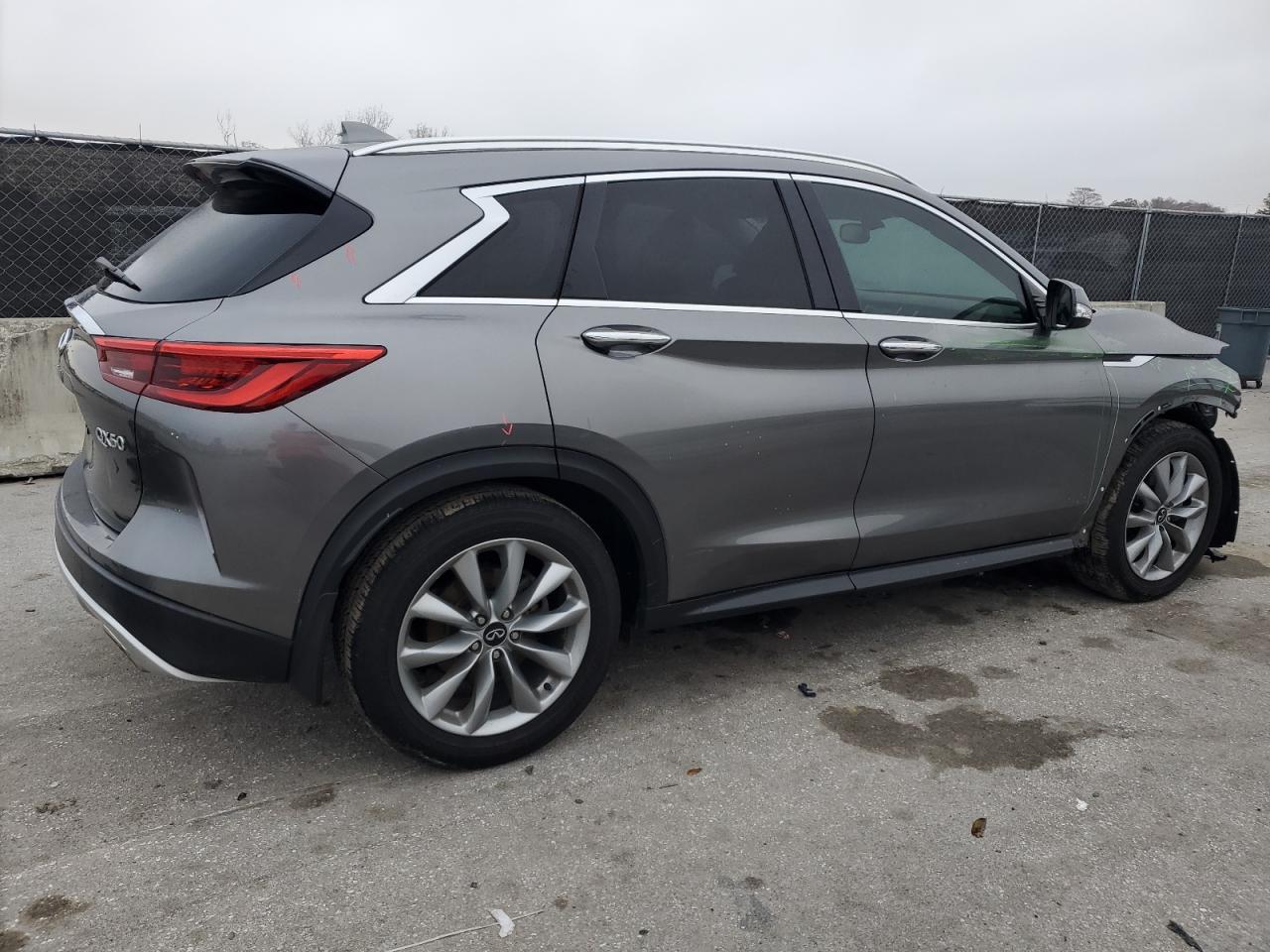 2020 Infiniti QX50 VIN 3PCAJ5M10LF117018 Copart auction photo, front end damage thumbnail 3
