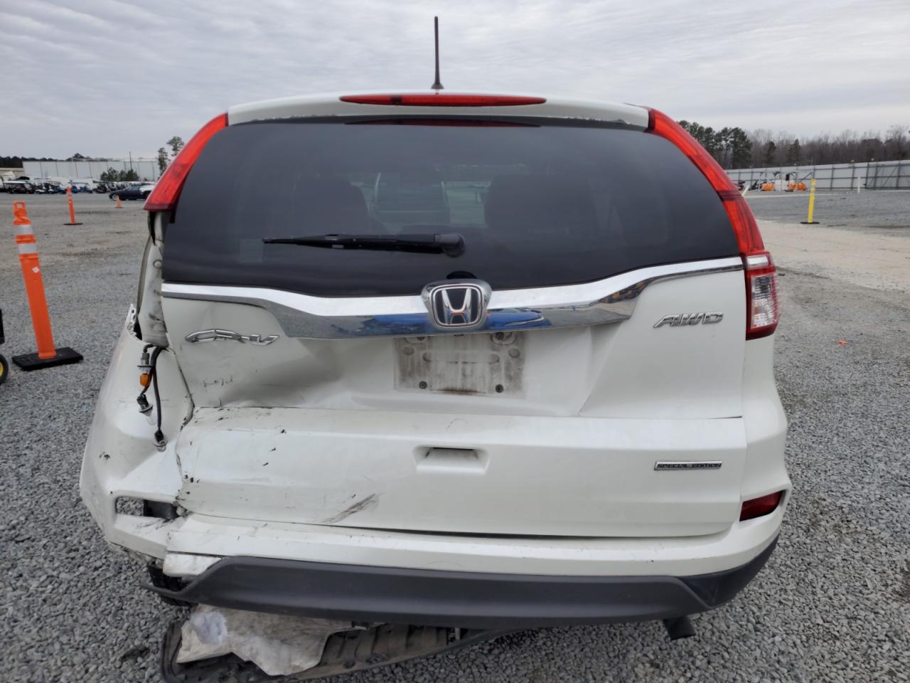 2016 Honda CR-V VIN 5J6RM4H4XGL038347 Copart auction photo, rear end damage thumbnail 6