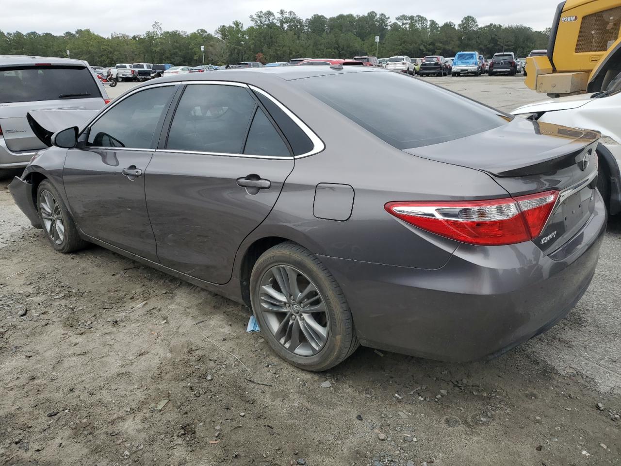 2017 Toyota Camry VIN 4T1BF1FK7HU409070 Copart auction photo, front end damage thumbnail 2