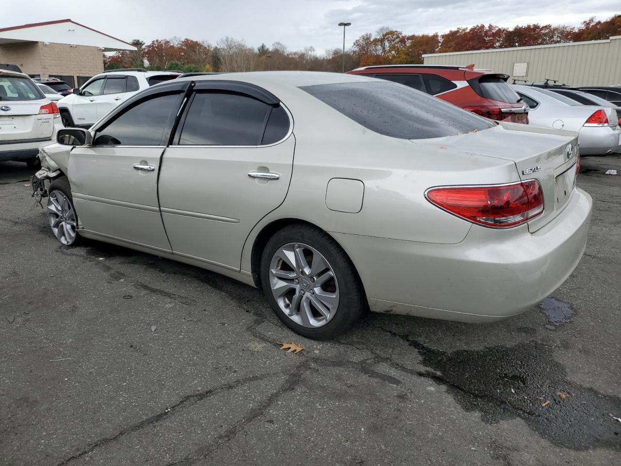 2005 Lexus ES VIN JTHBA30G655128837 Copart auction photo, front end / minor dent/scratches damage thumbnail 2