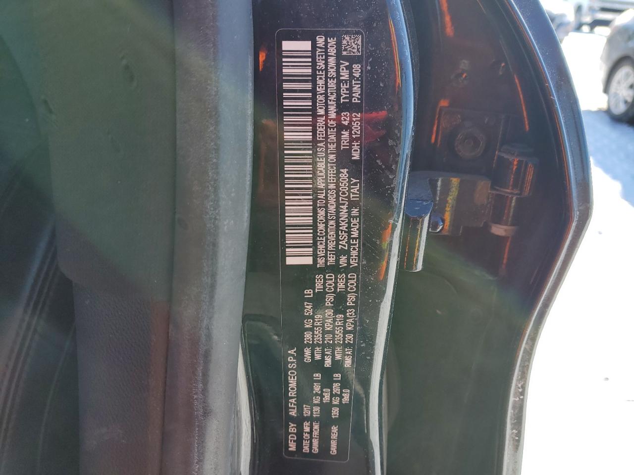 2018 Alfa Romeo Stelvio VIN ZASFAKNN4J7C05084 Copart auction photo, vandalism / all over damage thumbnail 15